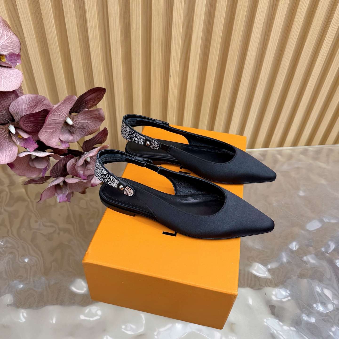 Women's high heels